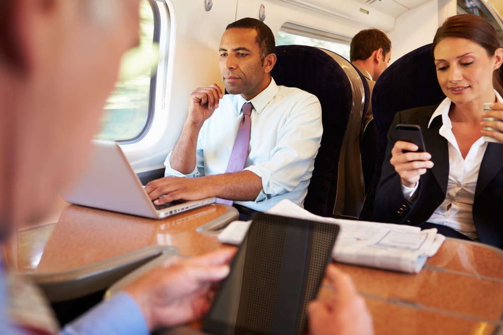 Tlphonie Mobile 2G 3G 4G GSM UMTS LTE GSM-R embarque dans les trains